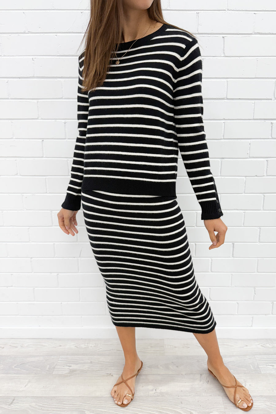 Black White Stripe
