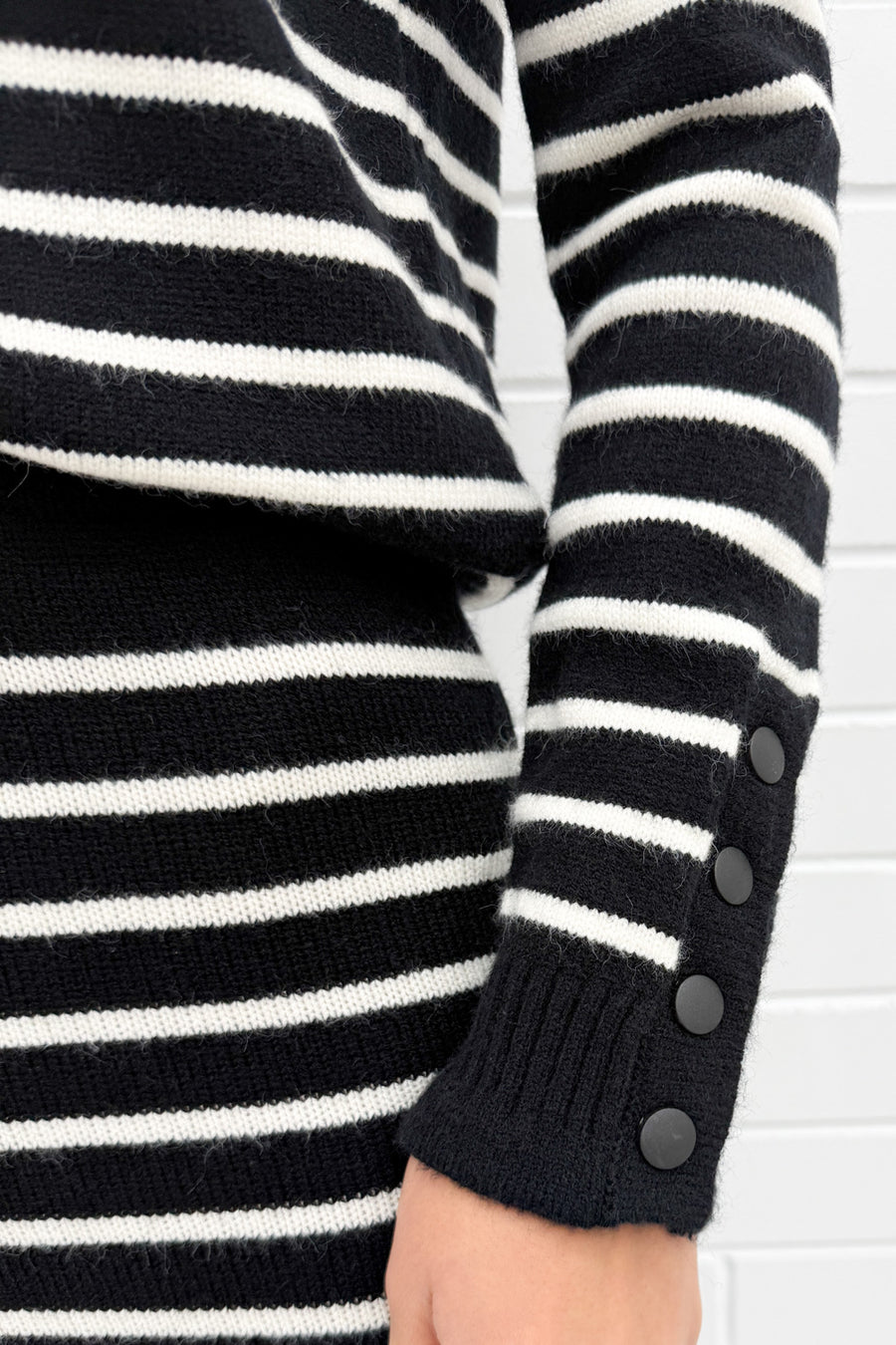 Black White Stripe
