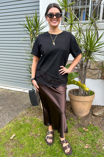 Black: brea