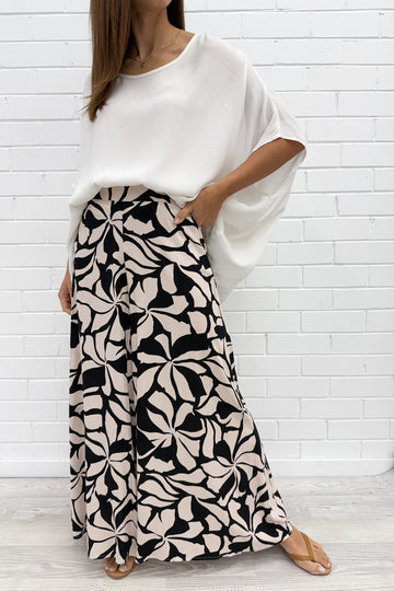 Stone Floral: kym