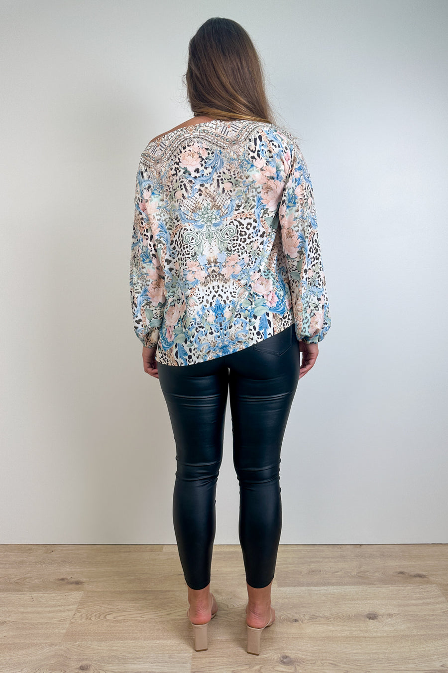 Botanical Chain Print