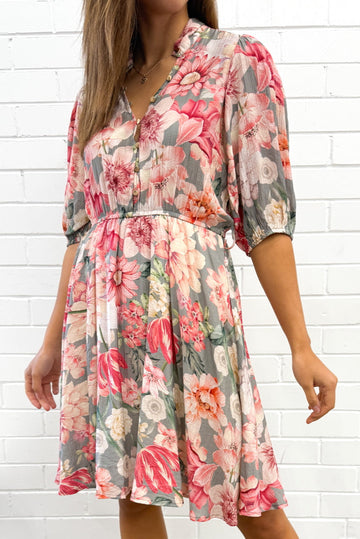 Sage Blush Floral: kym