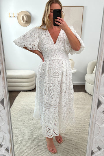 White: ebba