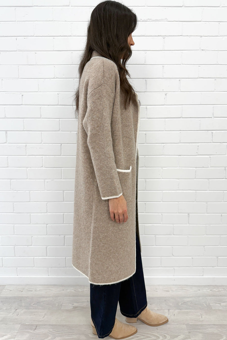 Taupe