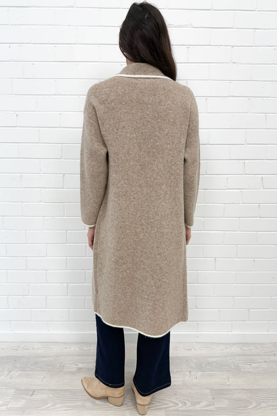 Taupe