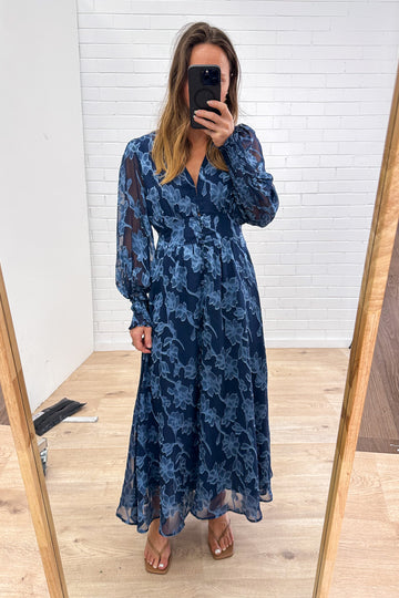 Navy Blue: bri