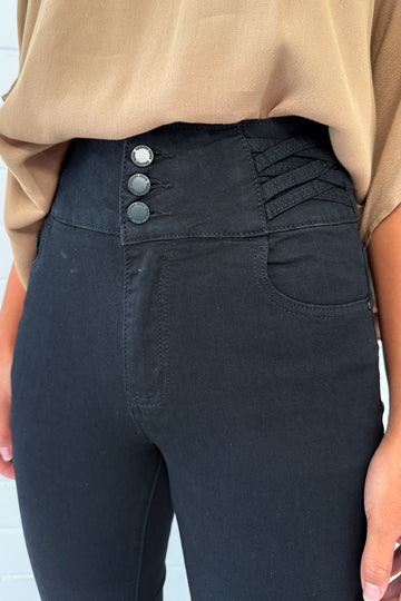 Black: kym