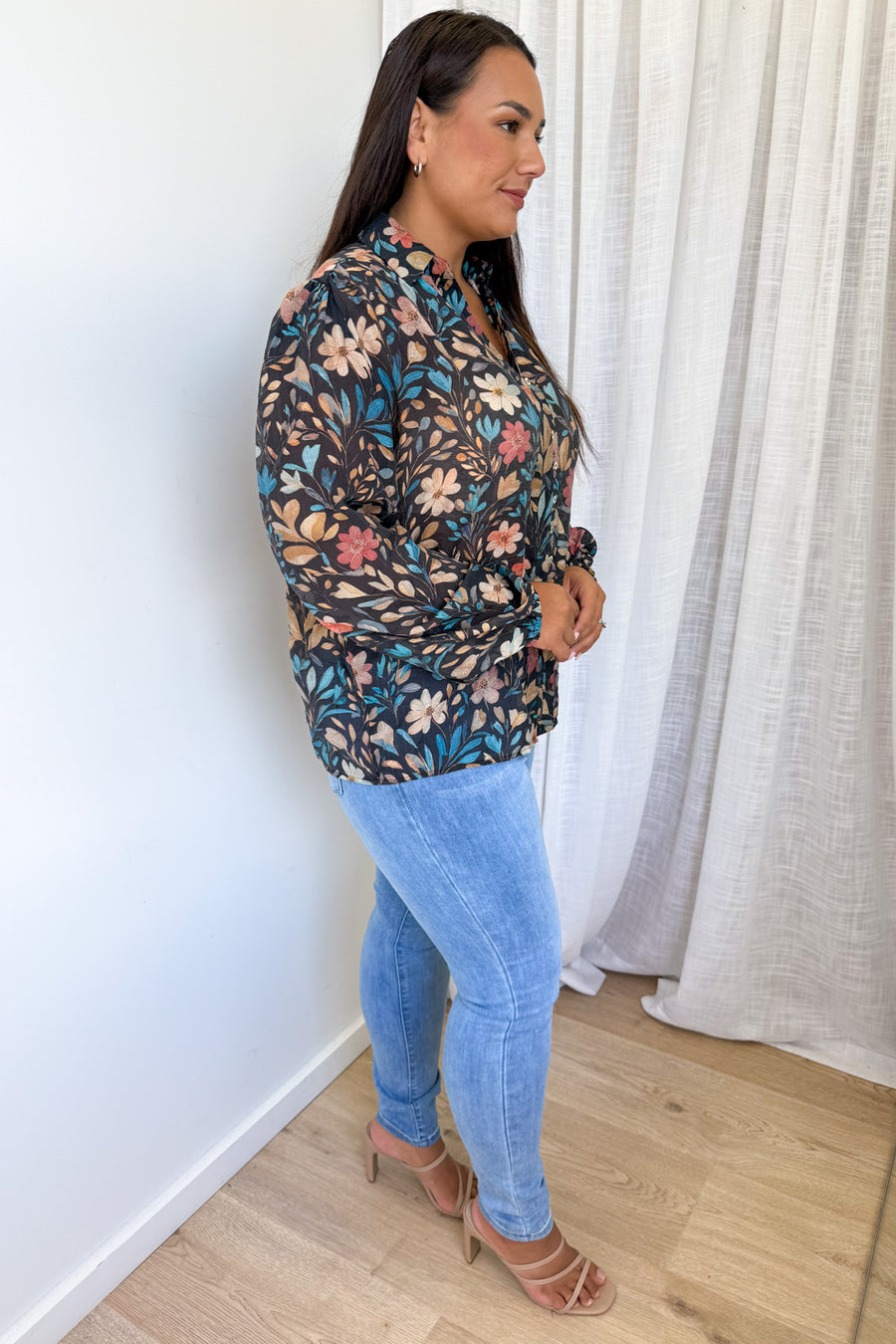 Black Blue Floral