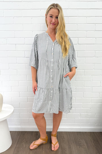 Black Stripe: ebba