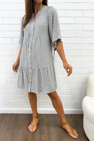 Black Stripe: kym