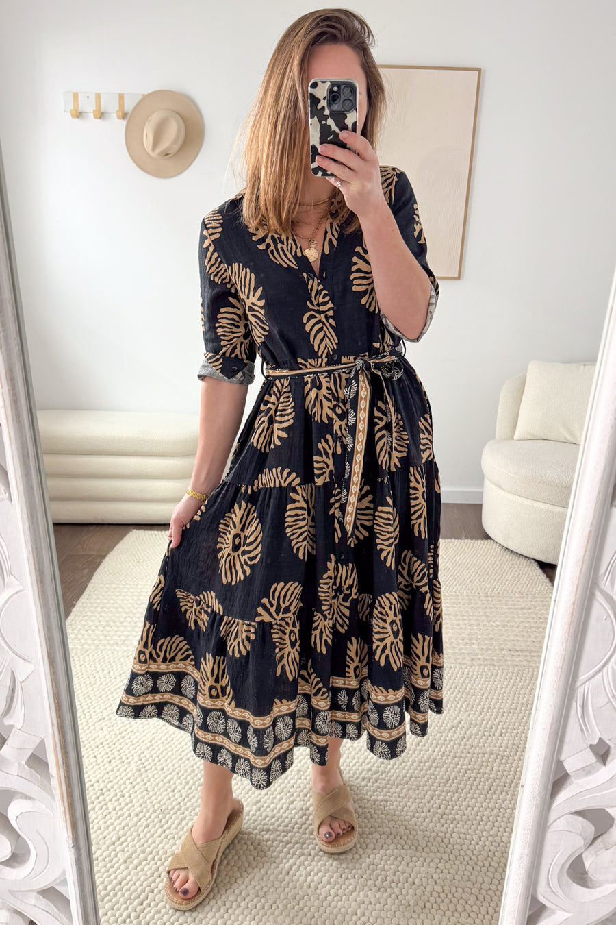 Black Tan Print