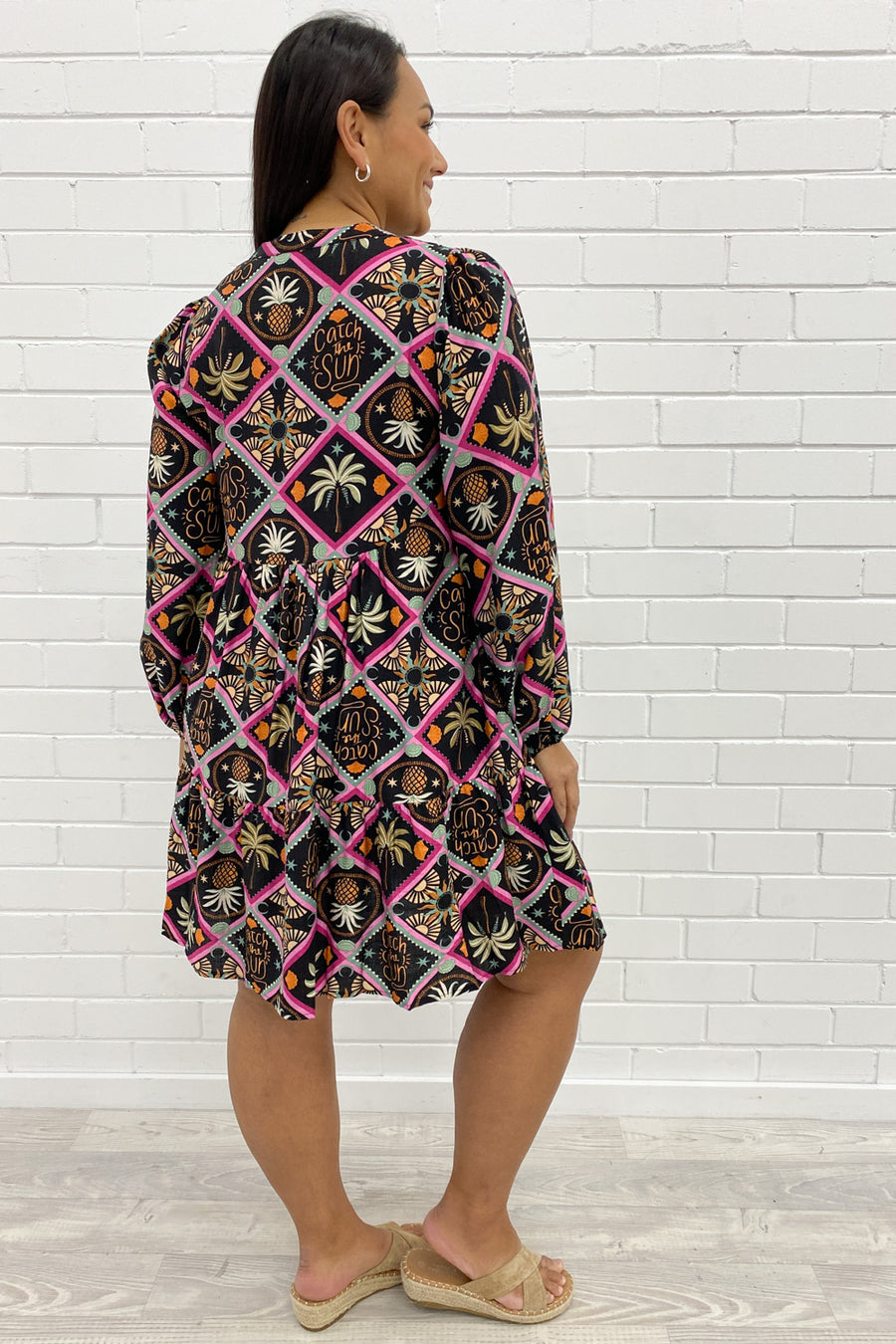 Black Multi Pineapple