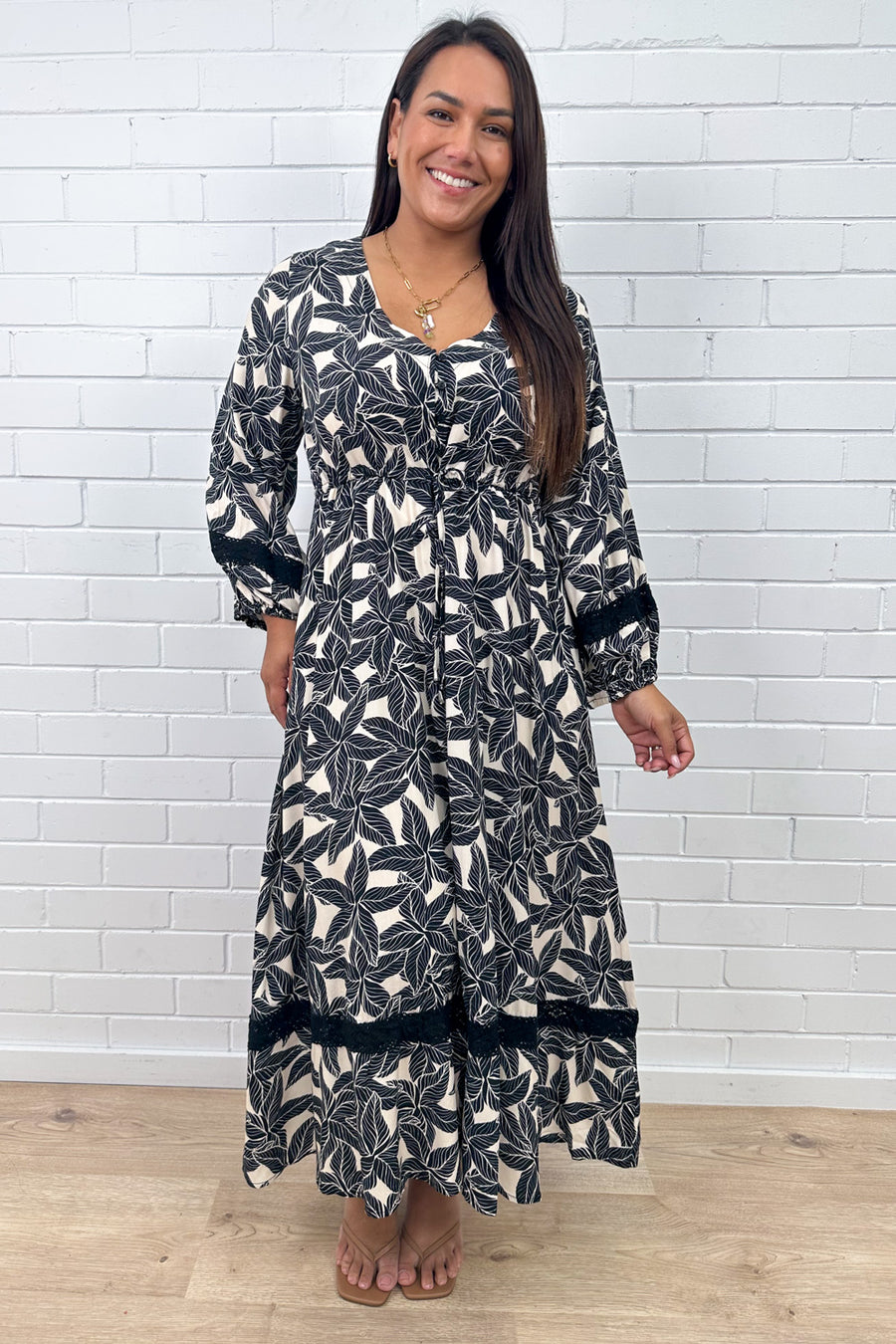 Black Cream Floral