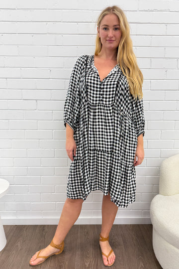 Black Gingham: ebba