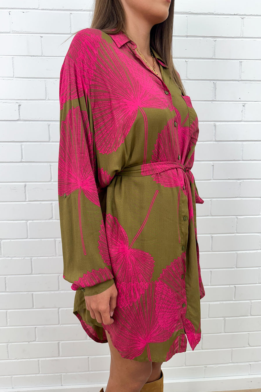 Olive Pink Palm