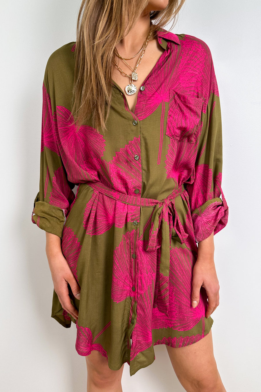 Olive Pink Palm