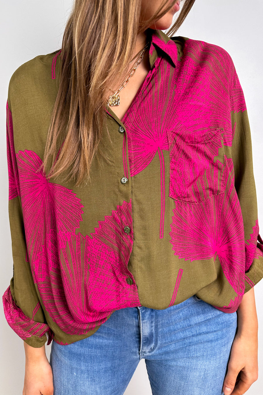 Olive Pink Palm