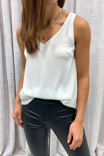 White: kym