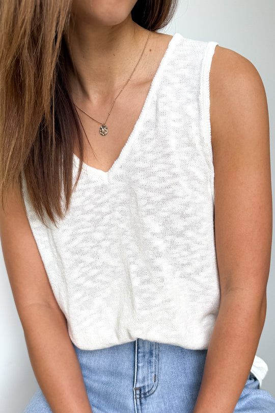 White: kym