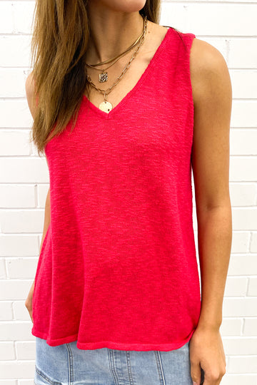 Red: kym