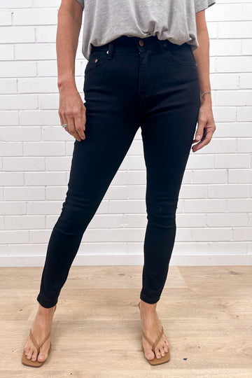 Black: clare