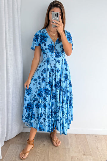 Light Blue Floral: kym
