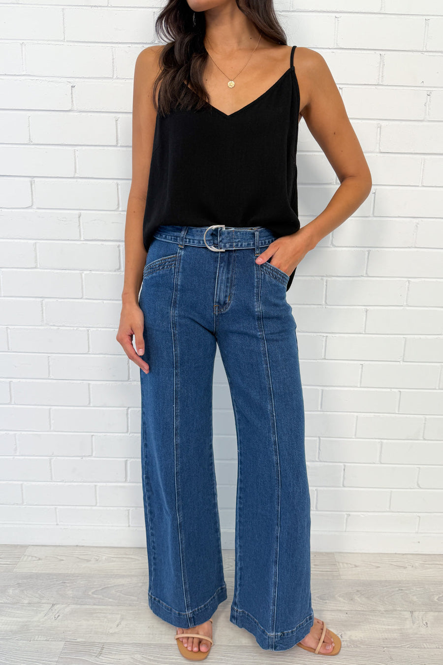 PennyJeans-Denim-Kate820250219_023249001_iOS