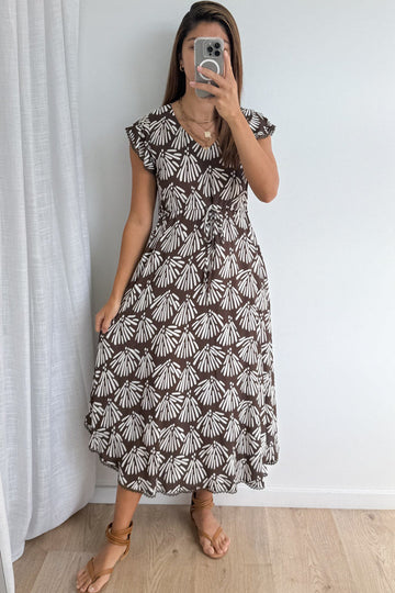 Chocolate Abstract Leaf: kym