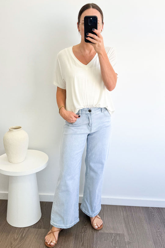 Light Denim: bri