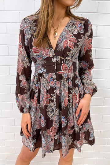 Chocolate Paisley: eve