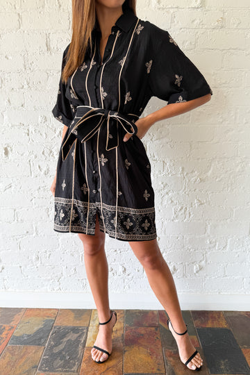 Black: kym