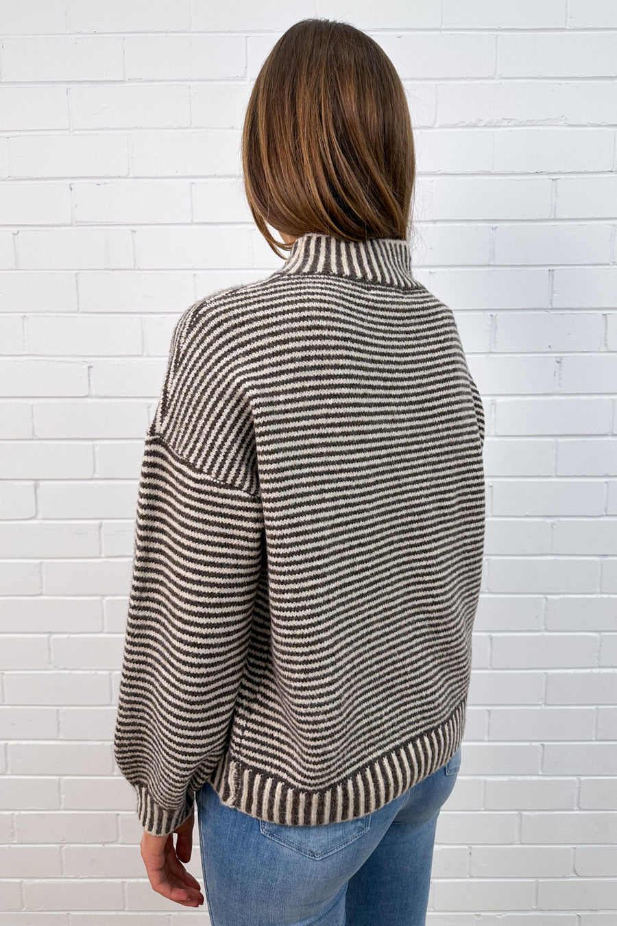 Cream Chocolate Stripe