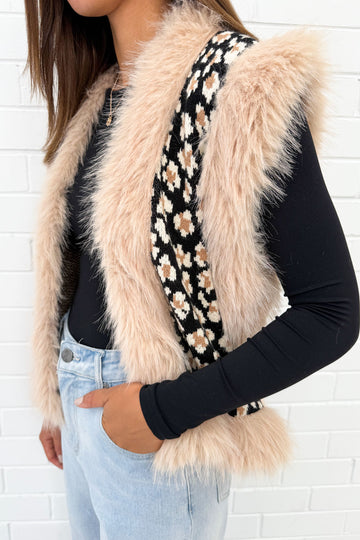 Black Leopard: kym