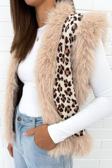 Cream Leopard: kym