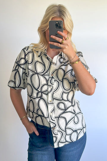 White Black Swirl: beth