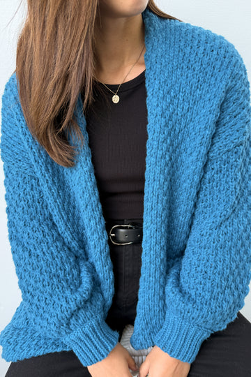 Dark Blue: kym