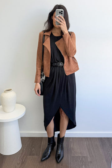 Black: kate