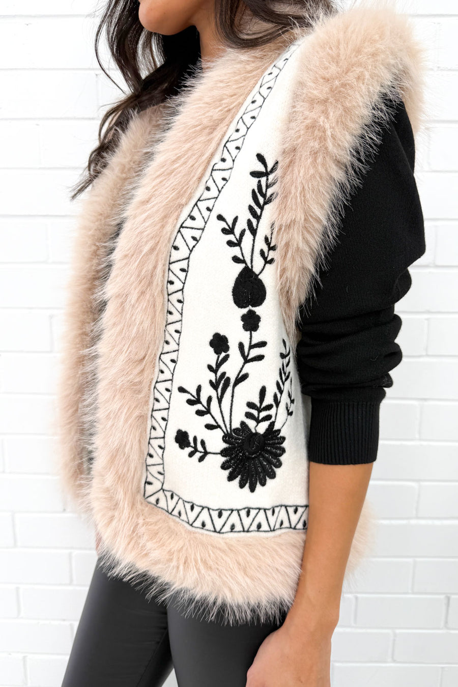 Cream Black