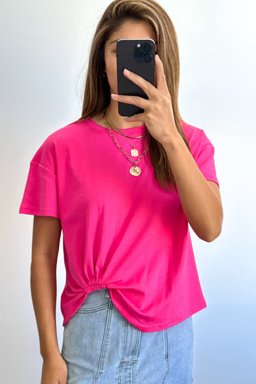 Hot Pink: kym