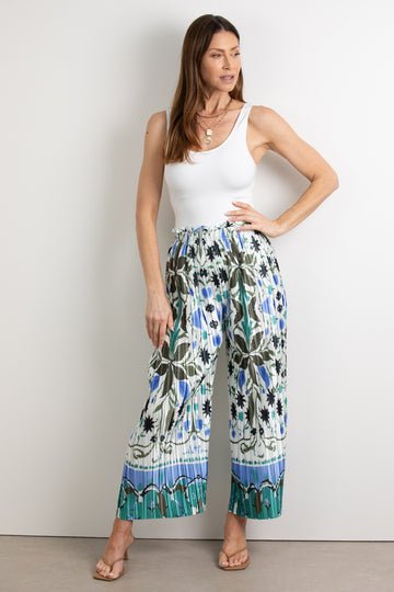 Blue Floral: ange
