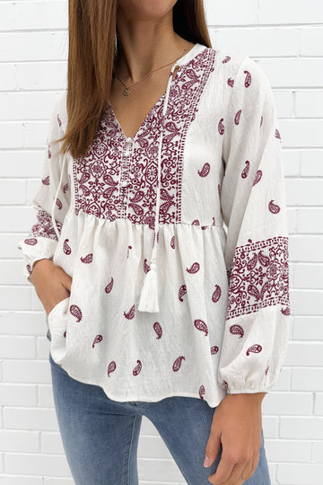 Maroon: kym