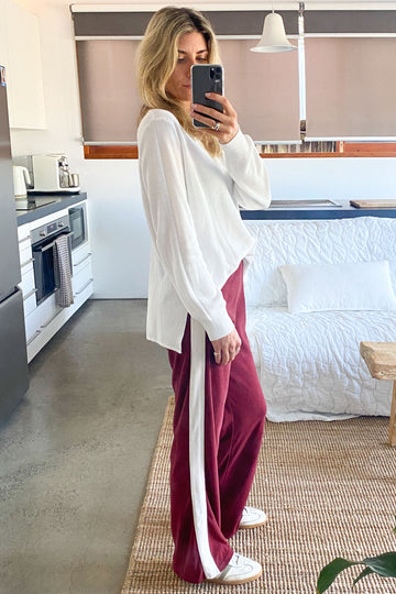 Maroon: izzy