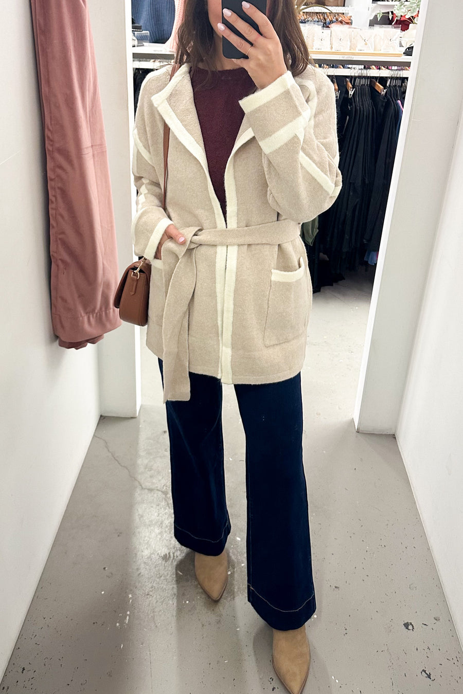Taupe