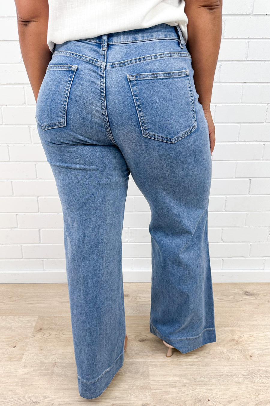 Willa High Rise Wide Leg Jeans - Denim