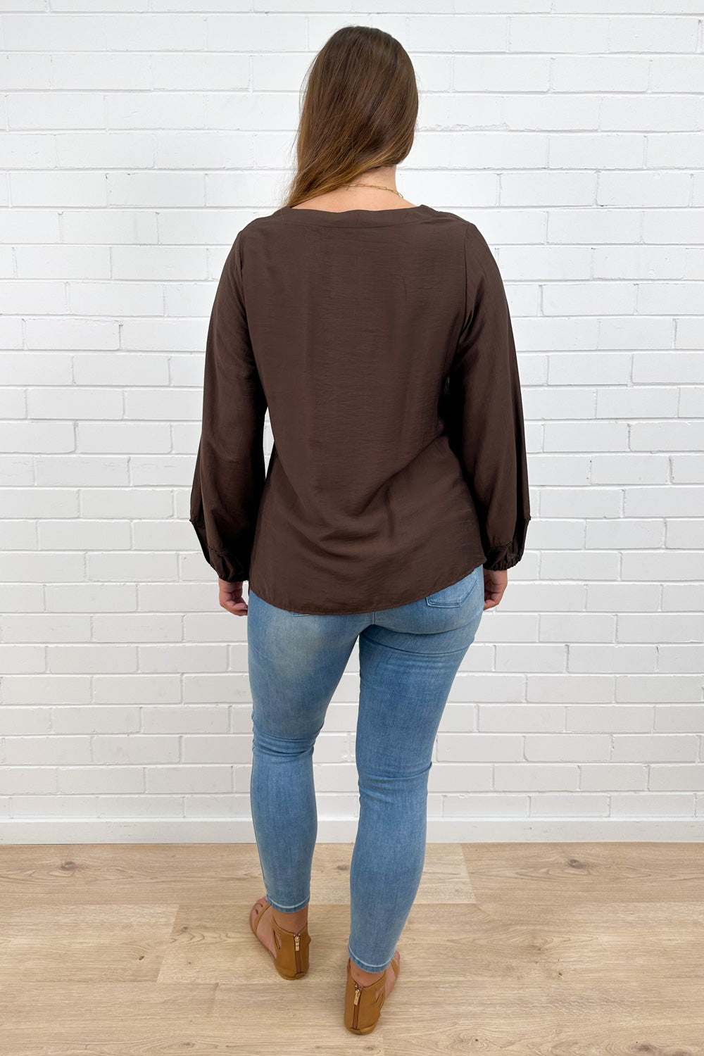 Yvette Blouse - Chocolate – Vine Apparel