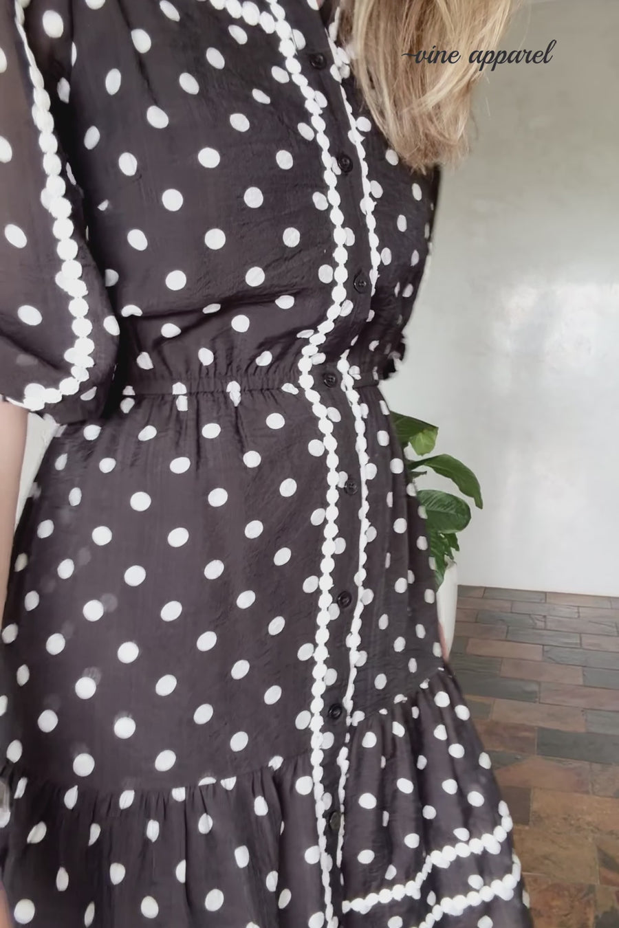 Black White Spot