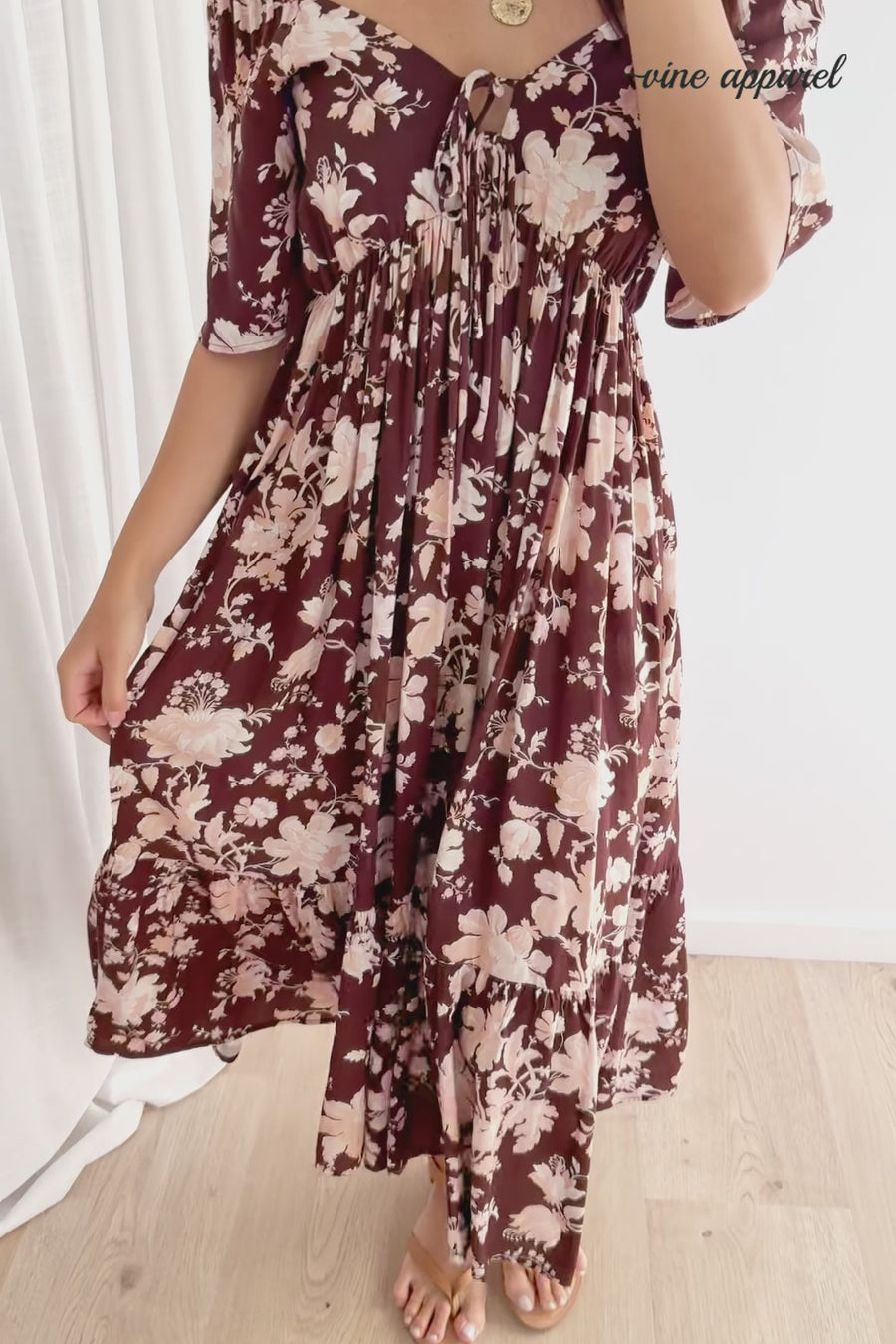 Chocolate Cream Floral