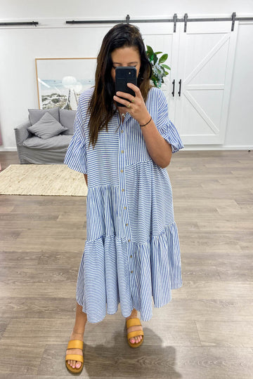 Blue White: shelley-pregnant
