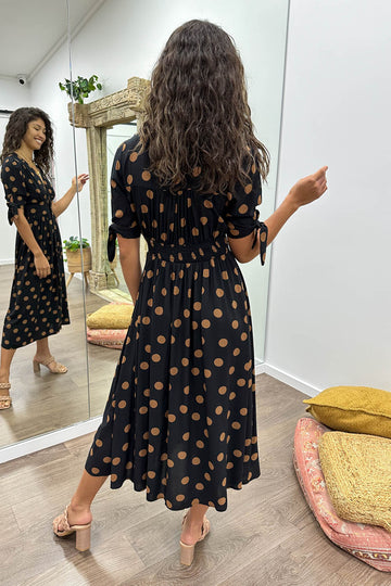 Lili dress black